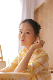 女人赤裸裸丝不挂